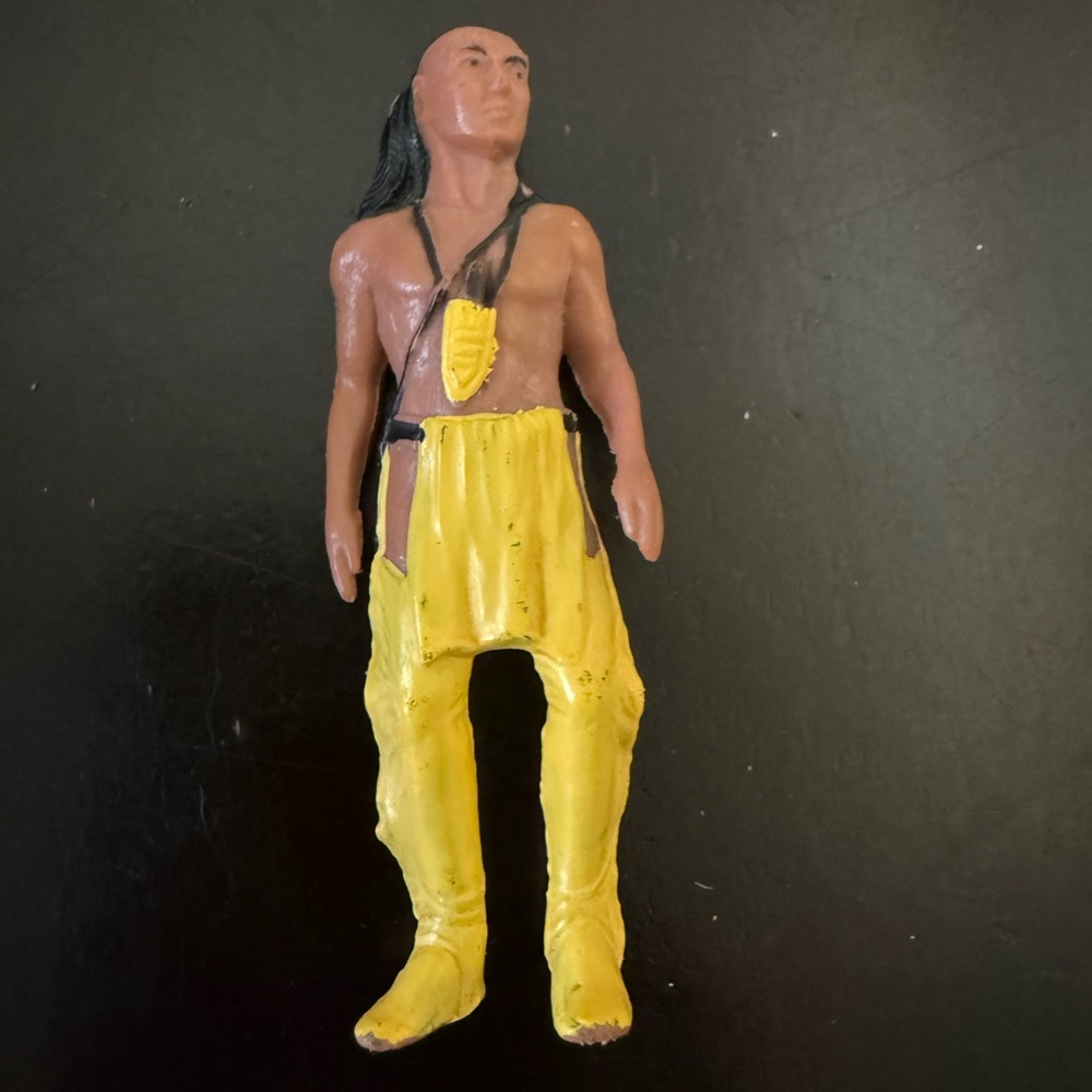 Indian In The Cupboard Little Bear 3" PVC Figure Vintage 1995 VHS Promo Toy - Picture 2 of 6